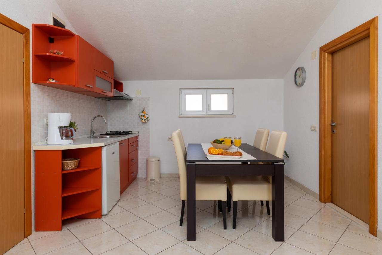 Apartments Paloc - Orange Bol Bagian luar foto