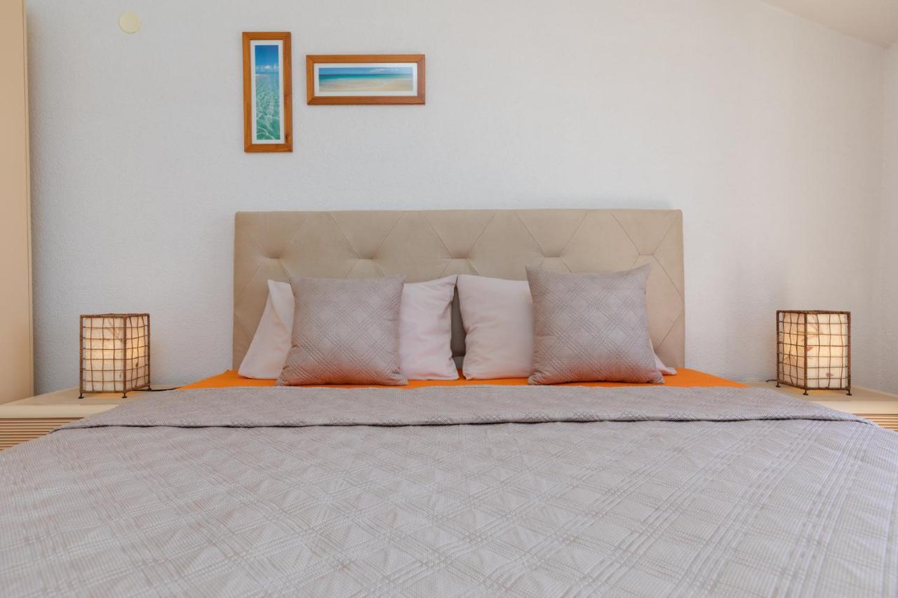 Apartments Paloc - Orange Bol Bagian luar foto